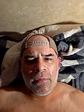 DeeBestEver online show from 02-07-26, 05:10