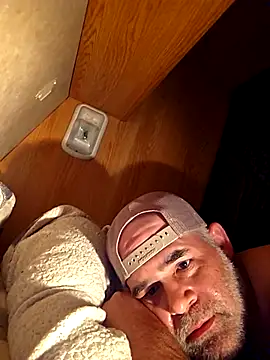 DeeBestEver online show from 10-21-25, 01:27