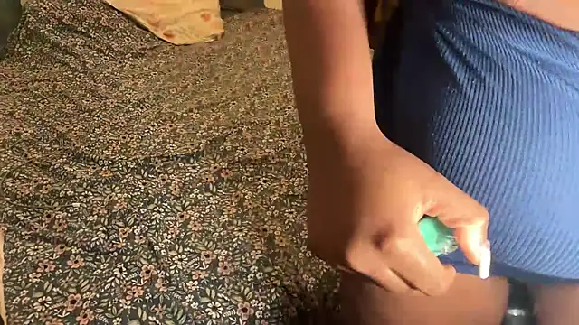 nanaisbackk online show from 02-06-26, 12:17