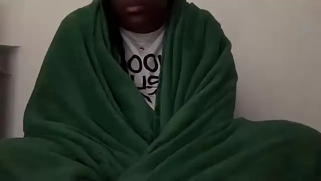 nanaisbackk online show from 04-10-26, 09:00