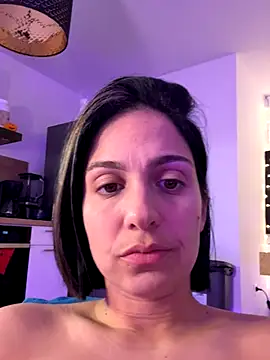 LaPetiteKim online show from 11-10-25, 08:47