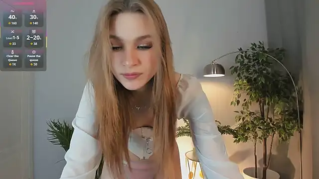 PollyMayer online show from 11-27-25, 09:04