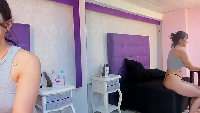 LeaMoreau22 online show from 10-07-25, 12:28