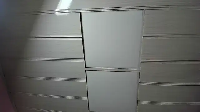 LeaMoreau22 online show from 10-25-25, 11:53