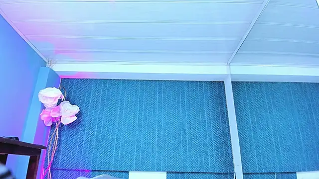 LeaMoreau22 online show from 01-14-26, 02:59