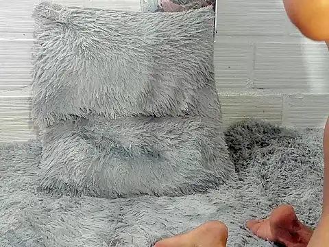 Daniell 007 online show from 11-17-25, 07:01