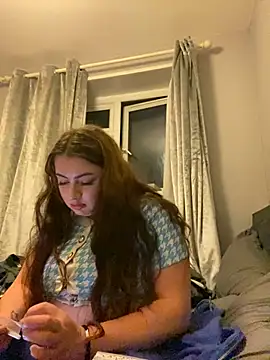MadelineLeah online show from 06-11-26, 09:45