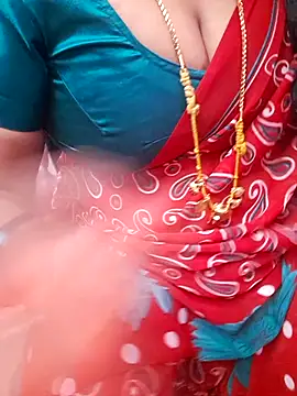 Snapshot of Tamil_Ammani chatting on 01-18-26, 02:48 Tamil Ammani online show from 01-18-26, 02:48