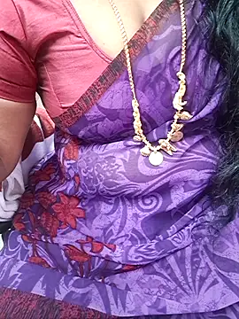 Snapshot of Tamil_Ammani chatting on 02-13-26, 08:25 Tamil Ammani online show from 02-13-26, 08:25