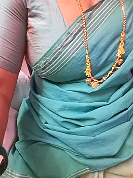 Snapshot of Tamil_Ammani chatting on 03-01-26, 12:43 Tamil Ammani online show from 03-01-26, 12:43