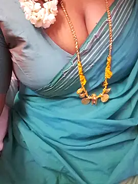 Snapshot of Tamil_Ammani chatting on 03-01-26, 05:24 Tamil Ammani online show from 03-01-26, 05:24