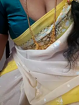 Snapshot of Tamil_Ammani chatting on 02-04-26, 07:25 Tamil Ammani online show from 02-04-26, 07:25