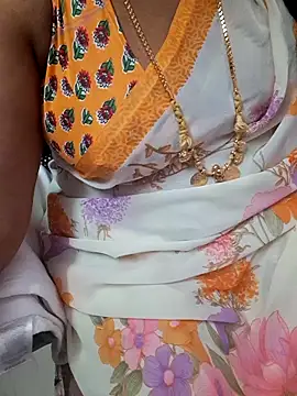 Snapshot of Tamil_Ammani chatting on 02-27-26, 06:08 Tamil Ammani online show from 02-27-26, 06:08