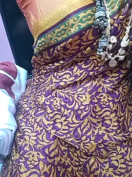 Snapshot of Tamil_Ammani chatting on 02-12-26, 08:14 Tamil Ammani online show from 02-12-26, 08:14