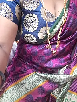 Snapshot of Tamil_Ammani chatting on 06-04-26, 11:59 Tamil Ammani online show from 06-04-26, 11:59
