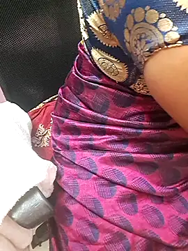 Snapshot of Tamil_Ammani chatting on 07-10-26, 03:45 Tamil Ammani online show from 07-10-26, 03:45
