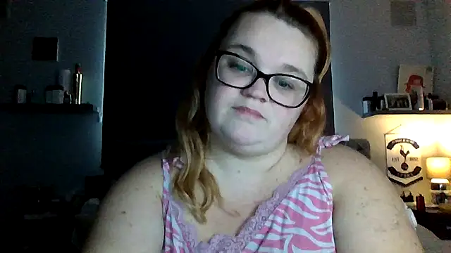 Curvy-AmyX online show from 10-19-25, 01:25