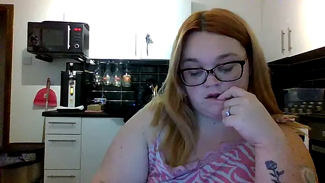 Curvy-AmyX online show from 10-15-25, 10:18