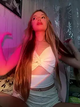  Siennaaa  online show from 03-07-26, 10:48