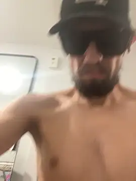 Snapshot of daddydannyboy13 chatting on 10-08-25, 09:11 daddydannyboy13 online show from 10-08-25, 09:11