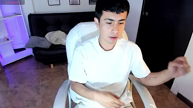 Nyko ds online show from 10-24-25, 04:22