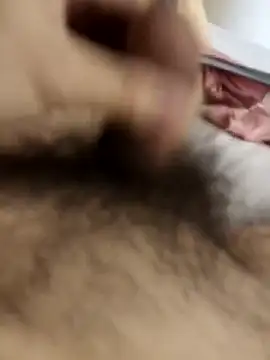 Snapshot of chougegg0214 chatting on 10-09-25, 11:27 chougegg0214 online show from 10-09-25, 11:27