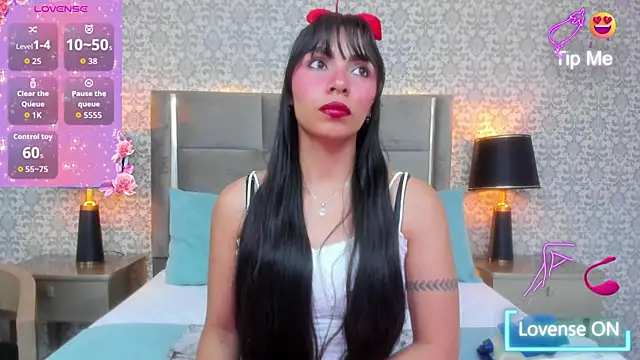 KoralBlum online show from 11-15-25, 01:20