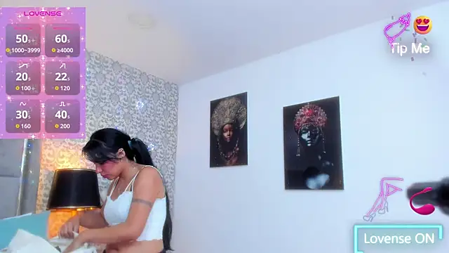 KoralBlum online show from 12-20-25, 01:30