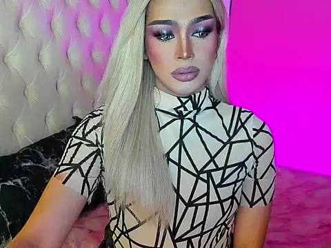 Snapshot of Kessey_Herera chatting on 04-05-26, 06:14 Kessey Herera online show from 04-05-26, 06:14