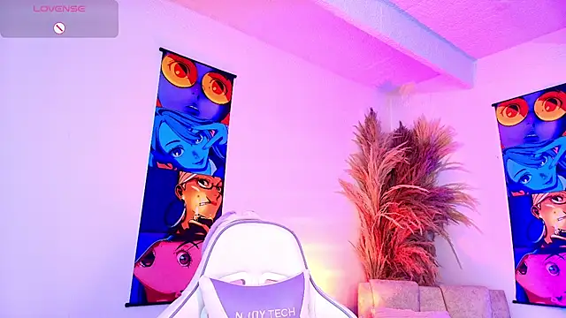 Bennuluspeach  online show from 04-15-26, 11:49