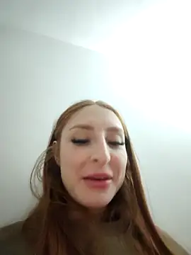Bennuluspeach  online show from 04-19-26, 03:40