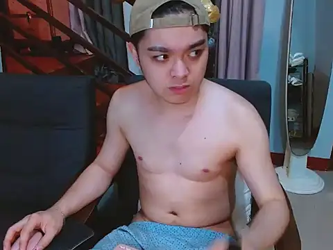 JayKarLo online show from 10-30-25, 01:09