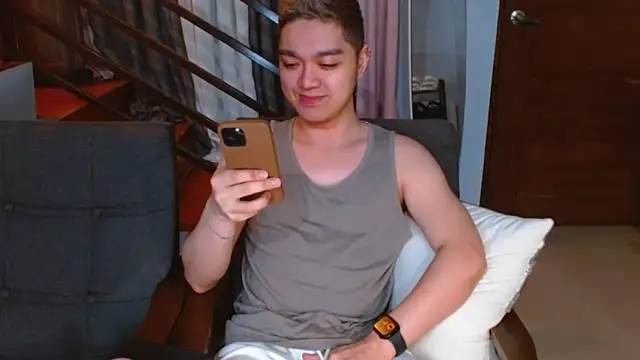 Snapshot of JayKarLo chatting on 02-01-26, 11:19 JayKarLo online show from 02-01-26, 11:19