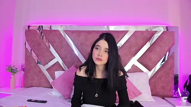 MeganR  online show from 12-20-25, 07:17