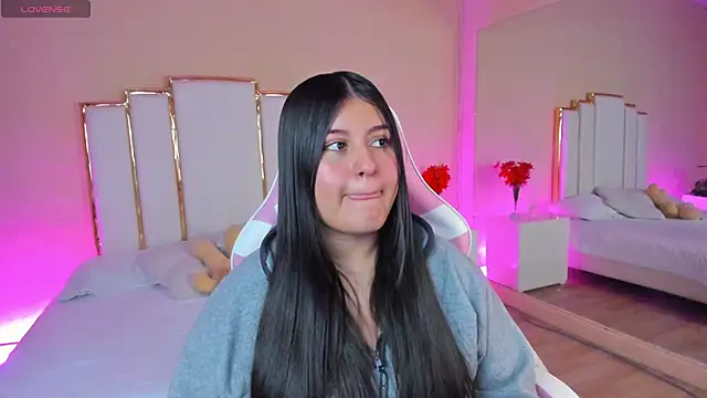 AnnaSwift  online show from 02-11-26, 01:33