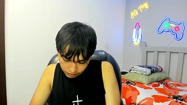 StiwenTwink online show from 10-10-25, 07:25