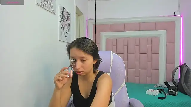 Klaret Toy online show from 05-19-26, 07:10