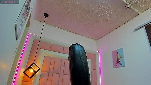 Klaret Toy online show from 12-13-25, 08:04