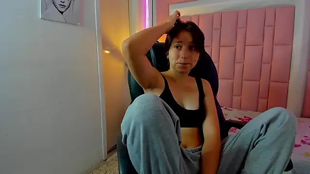 Klaret Toy online show from 12-17-25, 07:41