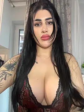 Niinarosee online show from 06-12-26, 05:54