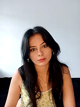 SaraMistick online show from 10-08-25, 12:17