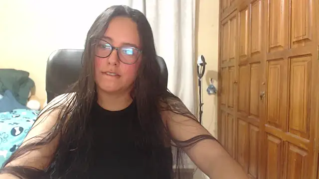 Venus cat  online show from 03-11-26, 03:22