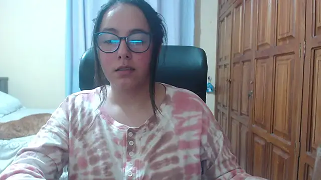 Venus cat  online show from 01-19-26, 02:48