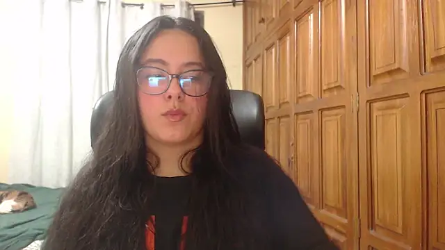 Venus cat  online show from 02-21-26, 03:19