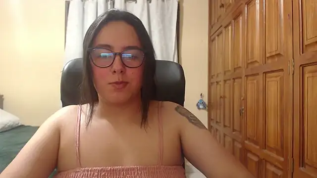 Venus cat  online show from 02-22-26, 04:59