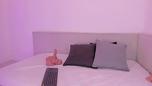 Samara hale online show from 12-04-25, 08:19