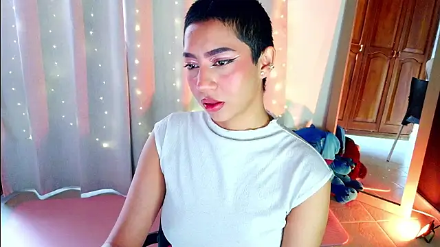 emma web  online show from 03-06-26, 05:08