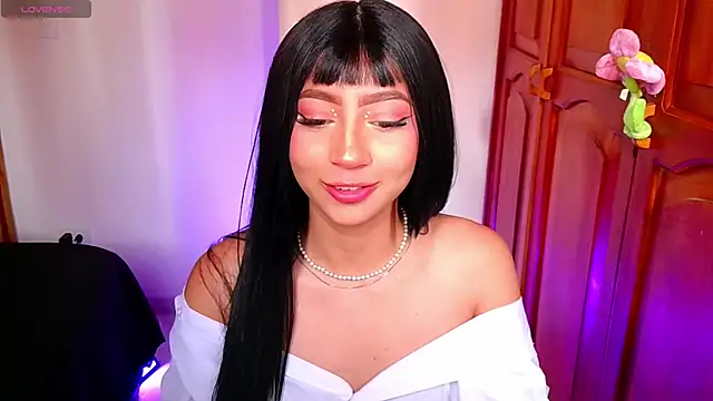 emma web  online show from 10-30-25, 03:09