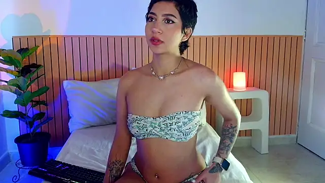emma web  online show from 05-28-26, 05:08