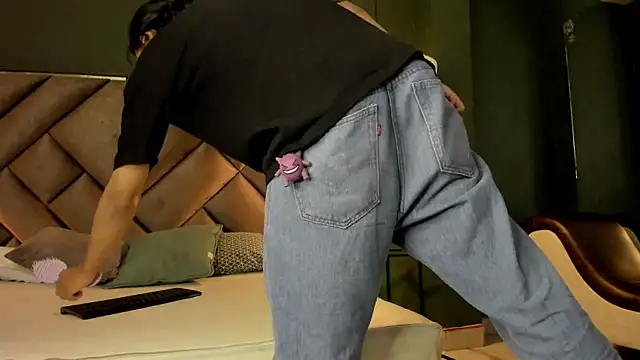 Dickie Dicking online show from 11-10-25, 09:42